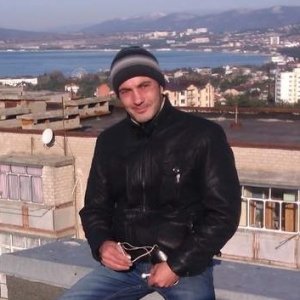 Денис Криворучко, 42 года